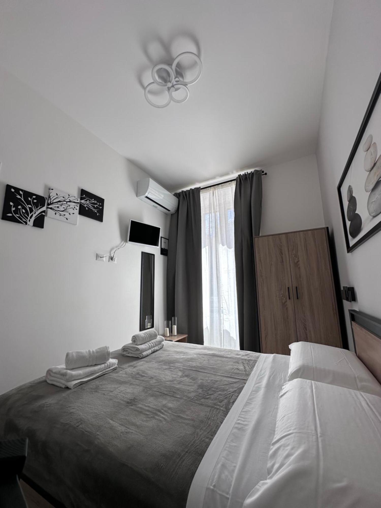 Roma Centro Softrooms Guest House Affittacamere Екстериор снимка