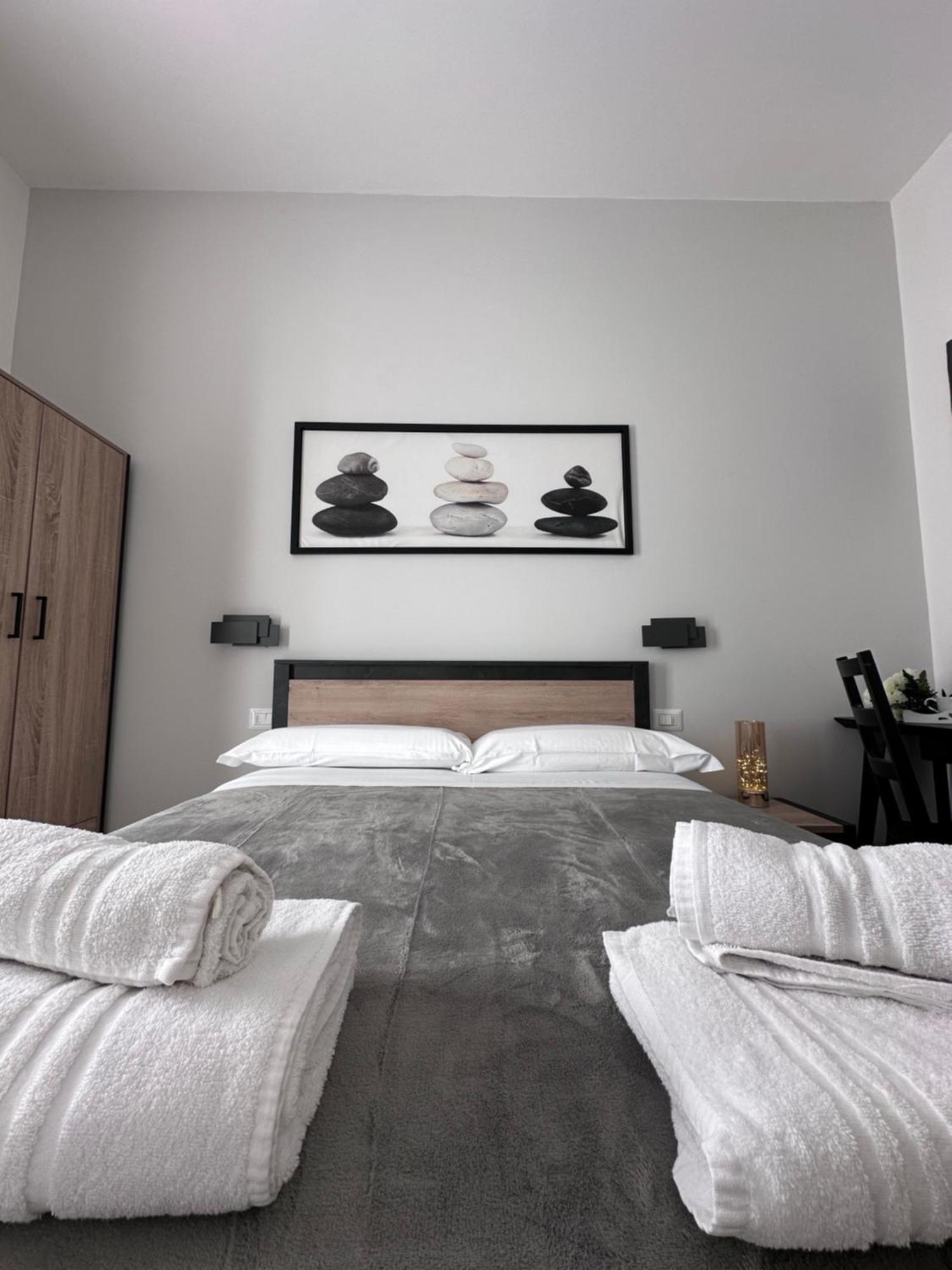 Roma Centro Softrooms Guest House Affittacamere Екстериор снимка