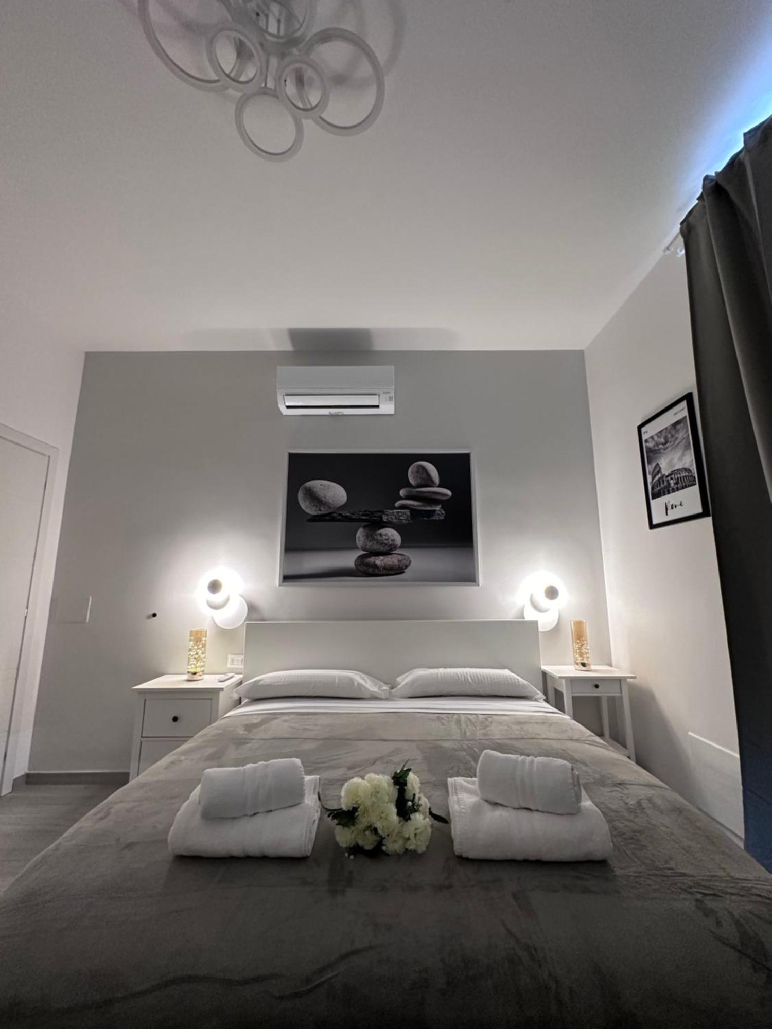 Roma Centro Softrooms Guest House Affittacamere Екстериор снимка