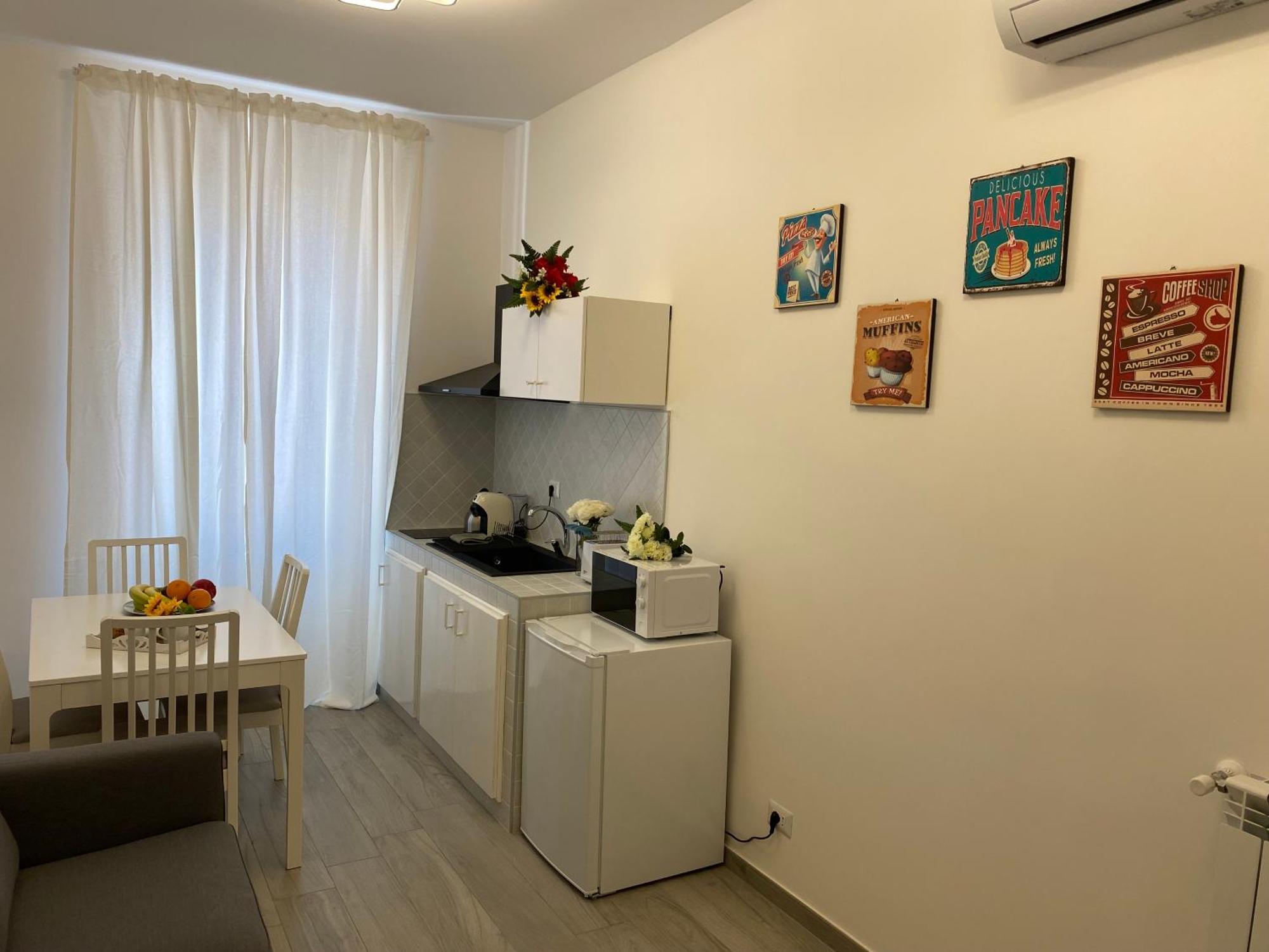 Roma Centro Softrooms Guest House Affittacamere Екстериор снимка