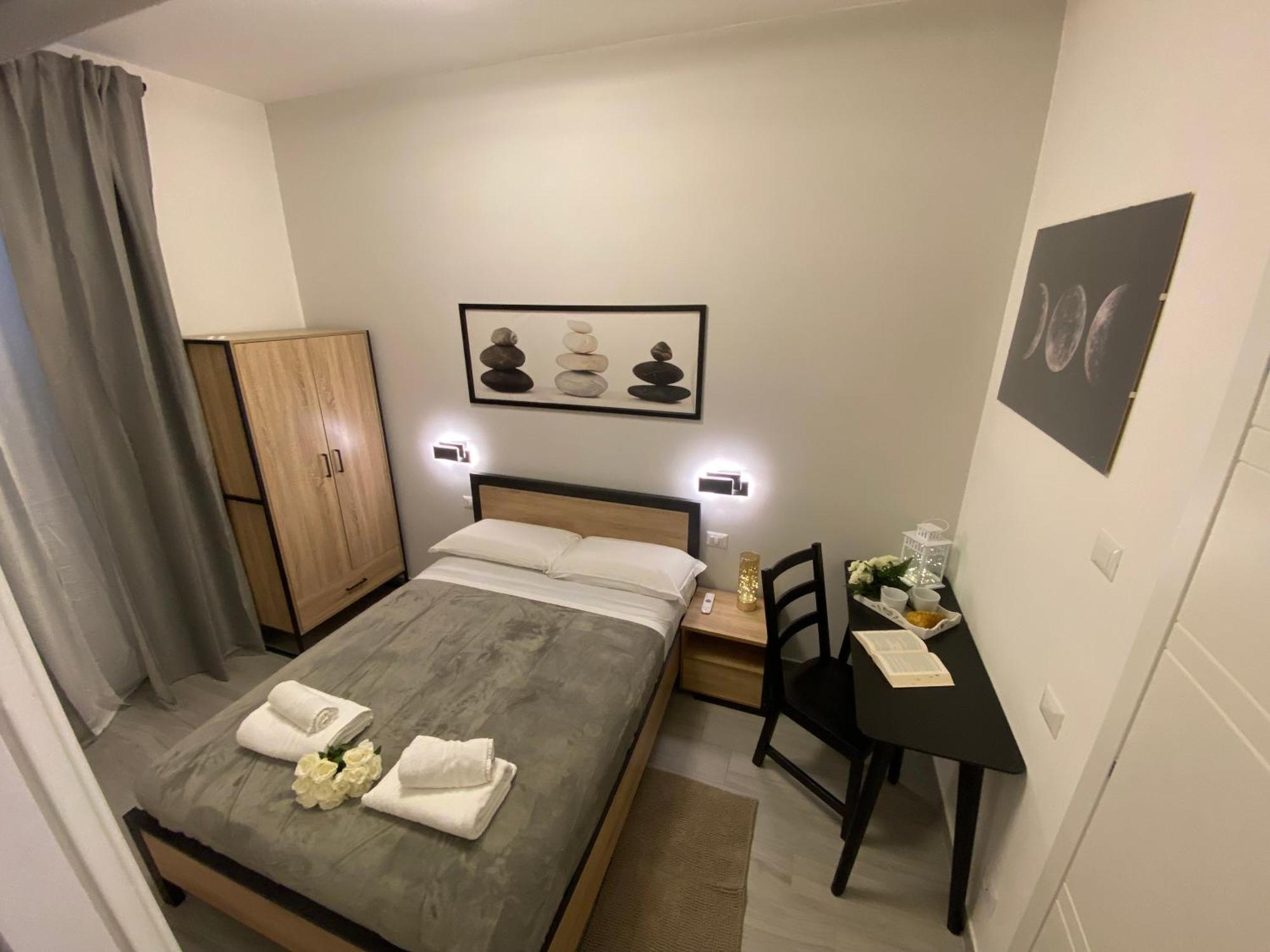 Roma Centro Softrooms Guest House Affittacamere Екстериор снимка