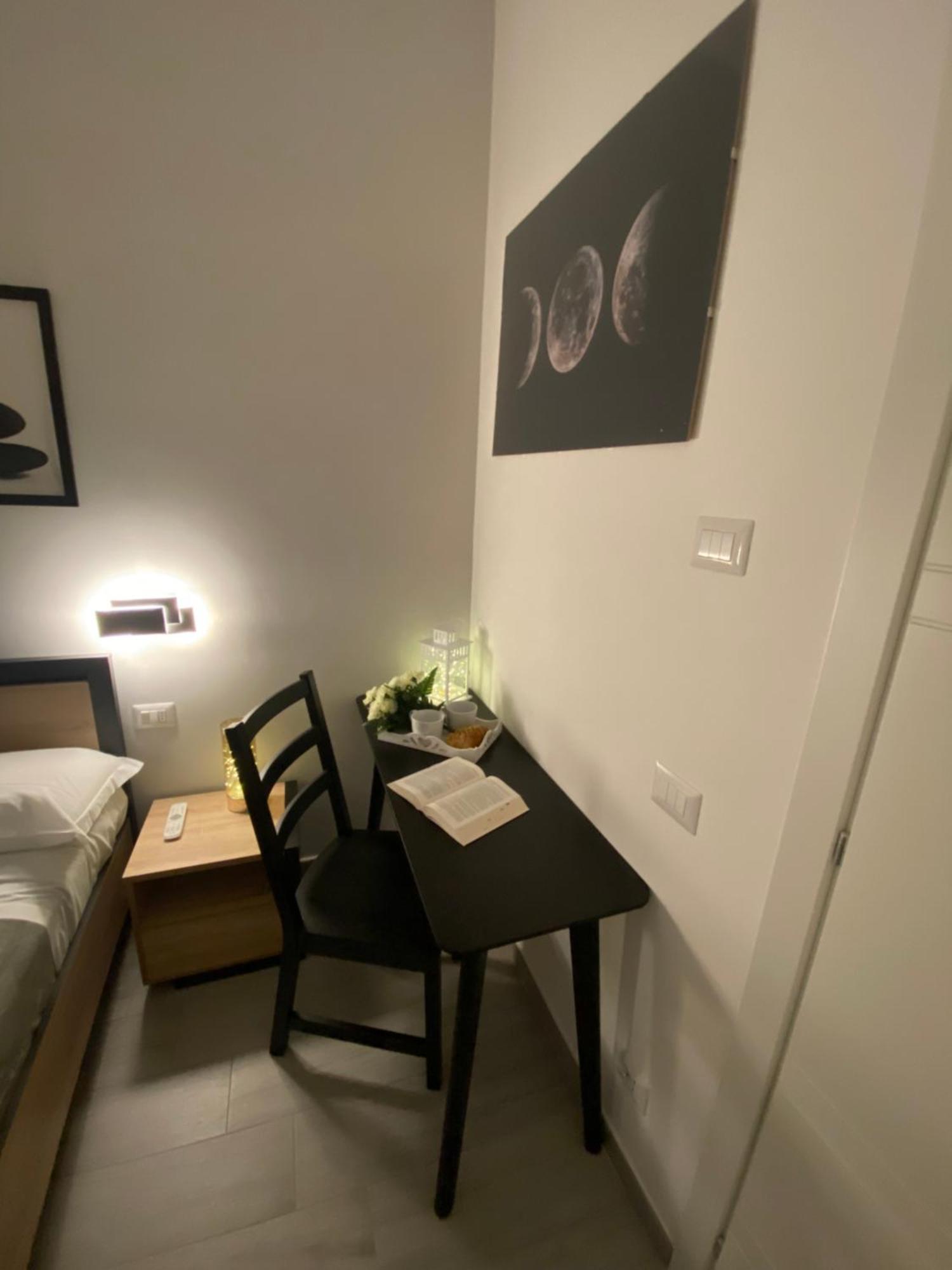 Roma Centro Softrooms Guest House Affittacamere Екстериор снимка
