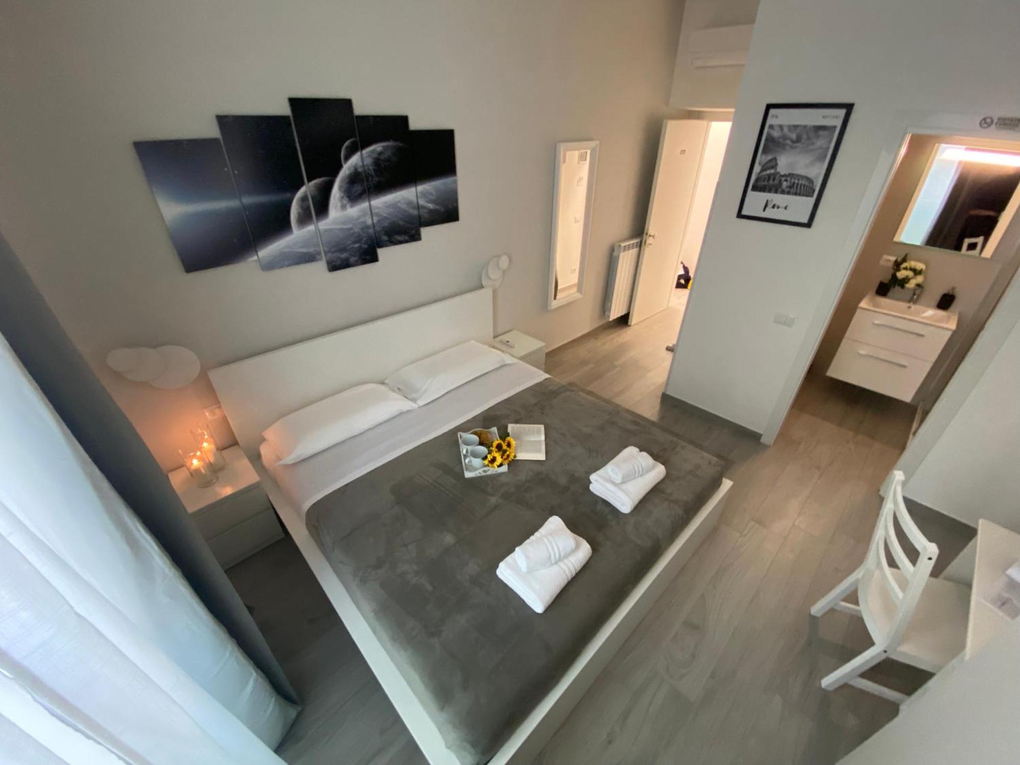 Roma Centro Softrooms Guest House Affittacamere Екстериор снимка