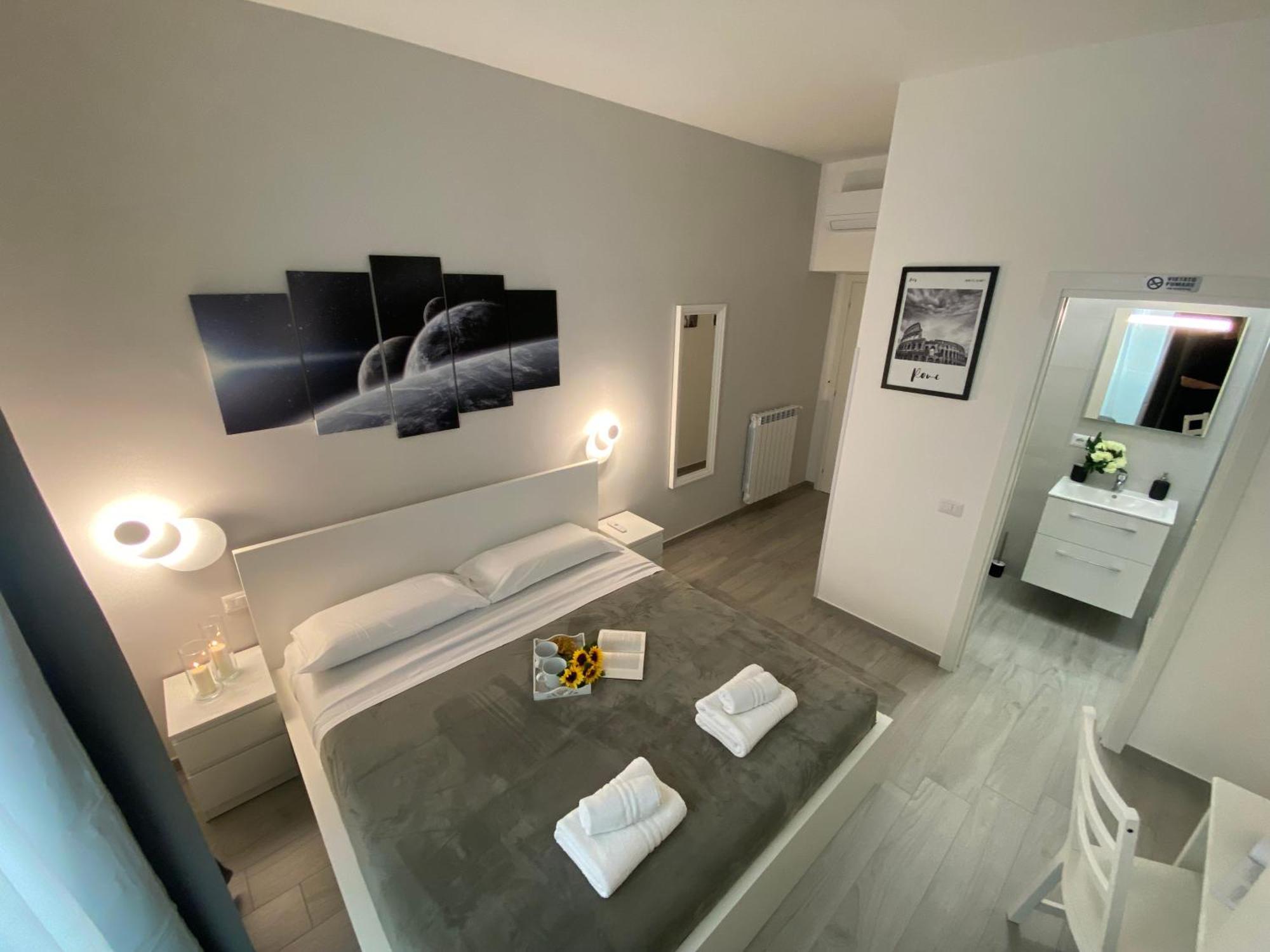 Roma Centro Softrooms Guest House Affittacamere Екстериор снимка