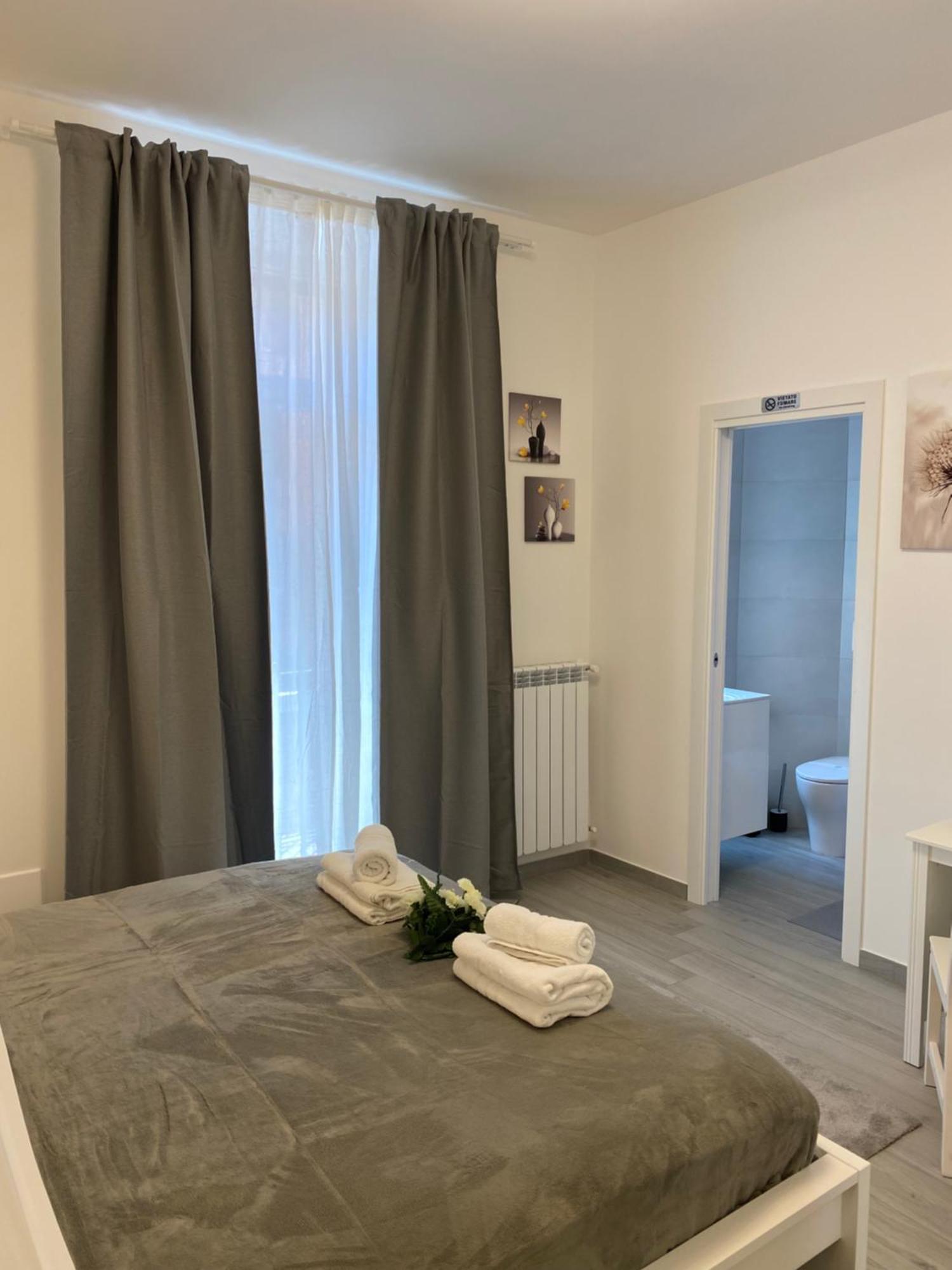Roma Centro Softrooms Guest House Affittacamere Екстериор снимка