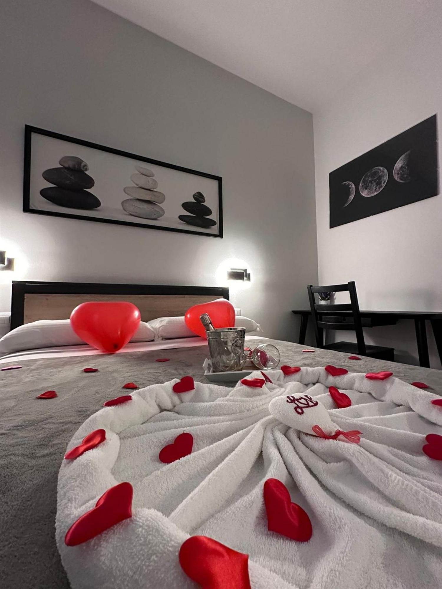 Roma Centro Softrooms Guest House Affittacamere Екстериор снимка