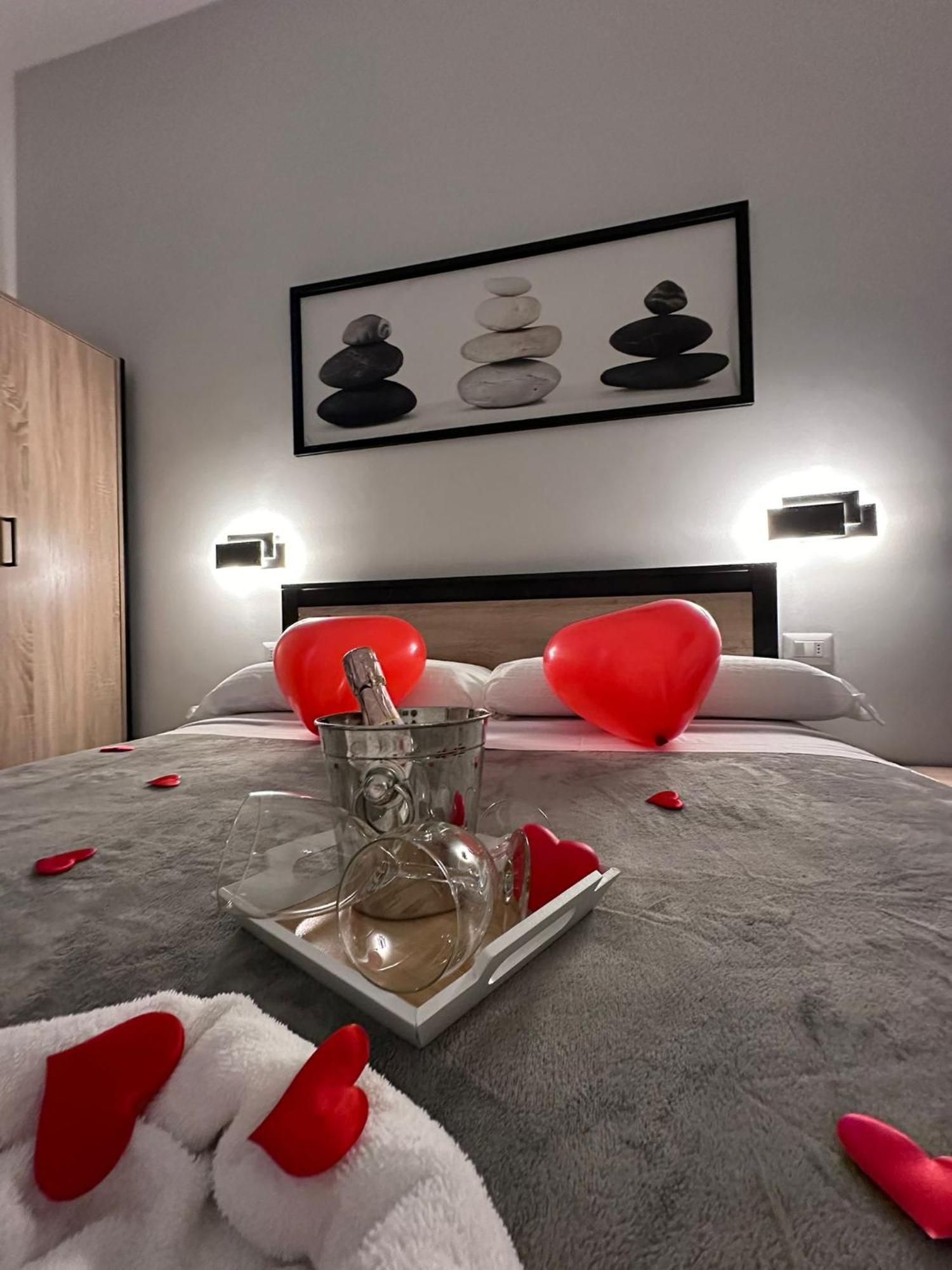 Roma Centro Softrooms Guest House Affittacamere Екстериор снимка